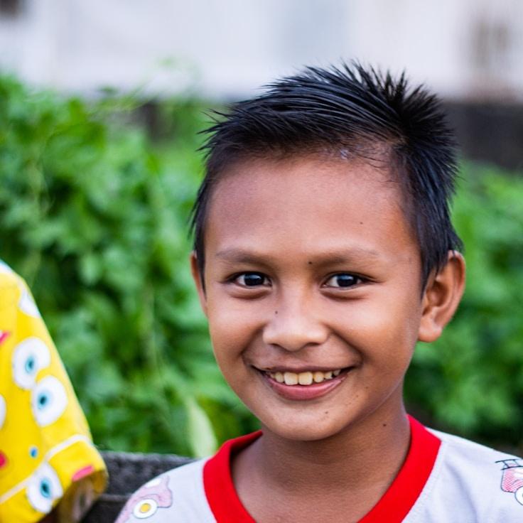 Mason Clarke, Client Relations Director, discussing corporate gifting strategy with business clients